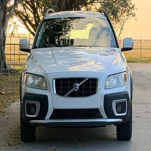 Volvo X-C-7-0 3.2 A-W-D 2008 - Product Image 1