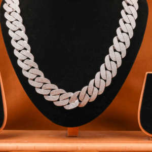 Chaîne à maillons cubains en argent sterling 925 de luxe pour hommes, style Hip Hop, bijoux de corps Chian en diamant entièrement glacé avec coupe Moissinatie - Product Image 4