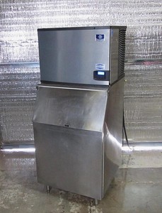 Máquina de Hielo Manitowoc Indigo ID-6060A de Cubos Completos, Enfriada por Aire, con Contenedor, Producción de 650 lb/día - Product Image 4