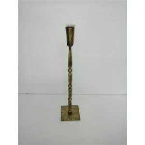 Bougeoir en métal moderne minimaliste brutaliste |   Support conique en aluminium texturé doré |   Décoration de table de restaurant d'hôtel de luxe - Product Image 6