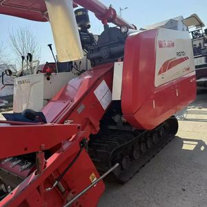 Nouvelle Moissonneuse-batteuse 4LZ-6.0 de grande capacité pour riz et blé avec moteur turbo, machine de récolte à grande capacité de couverture - Product Image 5