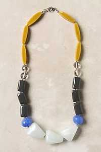 Joyería minimalista de moda para mujeres y niñas Collar de resina inspirado en la galaxia Joyería para un aspecto atrevido y moderno" - Product Image 4