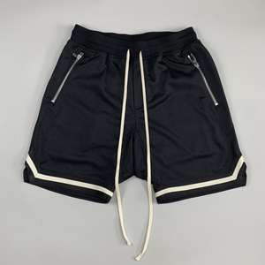 Pantalones cortos de baloncesto deportivos de verano para hombre de alta calidad, pantalones cortos informales de malla de diseño personalizado, bolsillos con cremallera, característica antiarrugas sólida - Product Image 4