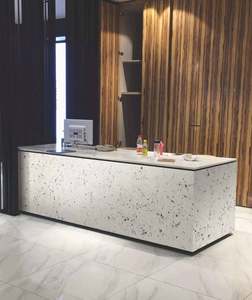 Losa de encimera de piedra de cuarzo pulido de alta calidad para una aplicación de encimera de cocina duradera y elegante - Product Image 2