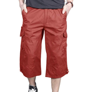 Shorts pour hommes pratiques et confortables, conçus pour un style décontracté, offrant un aspect équilibré et un attrait visuel élégant. - Product Image 3