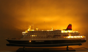 GIA NHIEN Artisanat Haute Qualité Conception Personnalisée NIPPON MARU Modèle de Bateau de Croisière Lumières Basse quantité minimale de commande Fabricant Approuvé Nautique - Product Image 2