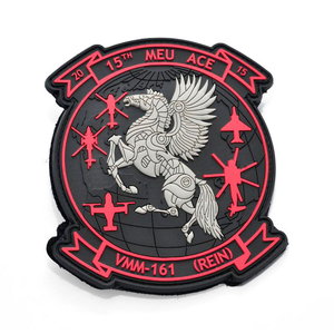 Etiquetas de goma de silicona duraderas de alta calidad, logotipo personalizado en relieve, forma de flor de corazón para coser, parches de ropa de PVC, estilo OEM para sombrero - Product Image 3