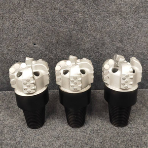 Ferramenta de corte eficiente <span class=keywords><strong>PDC</strong></span> Broca com 3 4 5 asas para construção de poços de água e projetos petrolíferos - Product Image 1