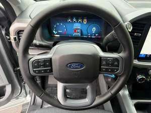 NOUVEAU 2026 pour F-150 Transmission manuelle Intérieur foncé Barre de toit métallique avec caméra arrière à vendre - Product Image 2