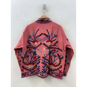 Veste en coton brodée à la main Dusty Rose, design réversible, logo personnalisé, longueur courte, pour les saisons printemps-automne, en daim pour femmes - Product Image 1