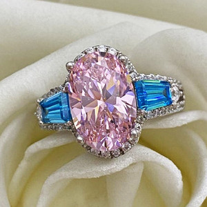 Glamorous Wedding 925 Sterling Silver Prong Setting Anillos de piedras preciosas Cubic Zirconia Corte ovalado Rodio Plateado Joyería clásica para mujer - Product Image 1