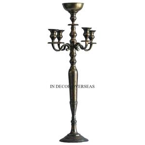 Top vente laiton Antique fini exclusif qualité métal fait Simple concepteur 4 bras candélabres Table de mariage déco fournitures - Product Image 1