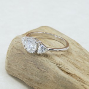 Brillante elegante anillo de diamante cultivado en laboratorio 10K oro corte redondo 1 quilate VVS2 IGI certificado joyería Premium regalo de compromiso mujeres - Product Image 1