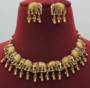 Classy Premium Quality Gold Finish New Style Designer <b>Necklace</b> Set With Earrings for Wedding Wear Collection For Women - Product Image 1