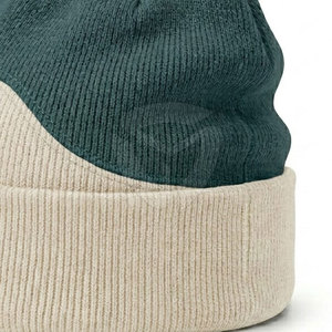 Bonnet tendance en tissu tricoté de qualité supérieure, doux et confortable, idéal pour les activités de plein air et le style jacquard. - Product Image 4