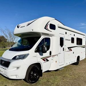Premium Quality Large Motorhome Camper Van RV Travel Trailer Caravan House Truck Camping Bathroom Steel Aluminum 4-6 Persons One - Product Image 1