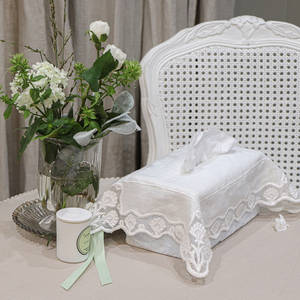 Couverture de boîte à mouchoirs florale vintage brodée personnalisée porte-boîte à mouchoirs rectangulaire avec bordure festonnée décoration de maison en lin blanc - Product Image 3