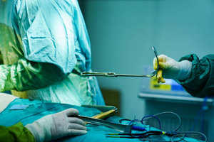 Retractor de Gancho Cottle Recubierto MEDZORA SURGICAL, Instrumento Quirúrgico Manual de Acero Inoxidable con Certificación CE para Cirugía General - Product Image 4