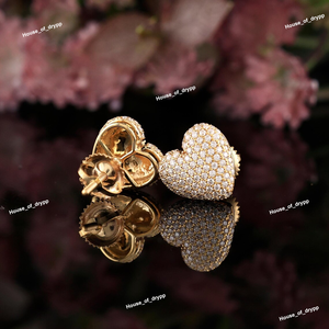ต่างหูเม็ดเดี่ยวรูปหัวใจสุดหรูเพชรโมอิสสีทองดีไซน์ประกายหรูหราสำหรับผู้หญิงสวมใส่ทุกวันและงานปาร์ตี้ - Product Image 2