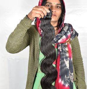 Faisceau de cheveux humains 100% bruts vierges bon marché du temple indien du sud non transformés fabrique des extensions vierges de couleur noire de vague de corps - Product Image 2