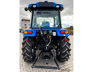 Tractor agrícola SOLIS 50 de 50HP 4WD, tractor utilitario diésel con dirección asistida y enganche de categoría II en venta. - Product Image 4