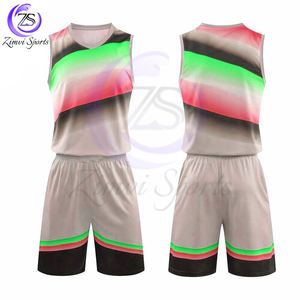 Nouvel arrivage de polyester 100% pour adultes et enfants vêtements de sport unisexe à séchage rapide respirants pour l'extérieur vêtements de basket-ball uniforme pour l'équipe bon fournisseur - Product Image 4