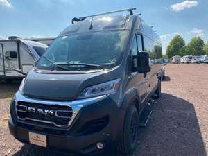 OFERTA Nuevo Autocaravana C-o-a-c-h-m-e-n RV N-o-v-a 20C 2026, lista para la venta - Product Image 2