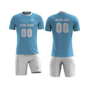 Uniforme de fútbol de poliéster 100% de alta calidad para hombres, ropa deportiva personalizada con estilos de tendencia del proveedor de Pakistán - Product Image 1