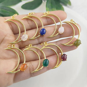 Vessonite 27mm Croissant Pendentif 8x6mm Ovale Prong Set Plaqué or Vessonite Charm Half Moon Charm Bulk Wholesale Jewelry Supplier - Product Image 5