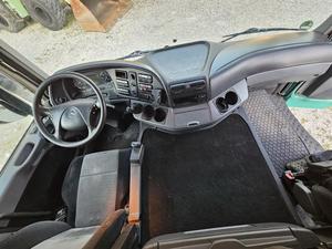 Camión de Carga Todoterreno Mercedes-Benz Actros 2641 2013 con Volante a la Izquierda - Product Image 4