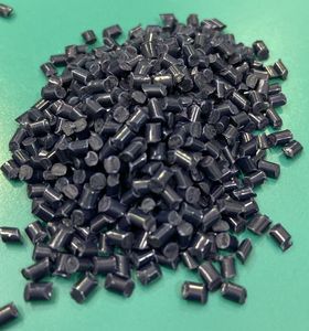 Particules de plastique transparentes de catégorie d'injection de granules de PC vierges - Product Image 6