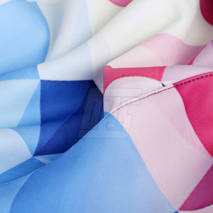 เสื้อฮู้ดดี้พิมพ์ลายสุดเท่ วัสดุเบาสบาย เหมาะสำหรับการเดินทาง ออกกำลังกาย และกิจกรรมกลางแจ้ง - Product Image 6