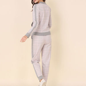 Ensemble de survêtement pour femmes de bonne qualité, tendance, avec logo personnalisé, survêtement léger pour femmes - Product Image 3