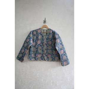 Veste matelassée en coton tissé imprimé à la main à motifs floraux pour femmes, doublure douce, vêtement d'extérieur réversible, écologique, toutes saisons - Product Image 2