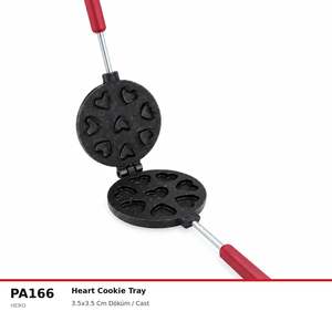 กระทะเหล็กหล่อรูปหัวใจสำหรับทำคุกกี้ยี่ห้อ Fida - Product Image 1