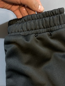 Vêtements de sport actifs 2 pièces personnalisables pour femmes Survêtements OEM pour le jogging 100% Ensemble de sport personnalisé pour femmes - Product Image 5