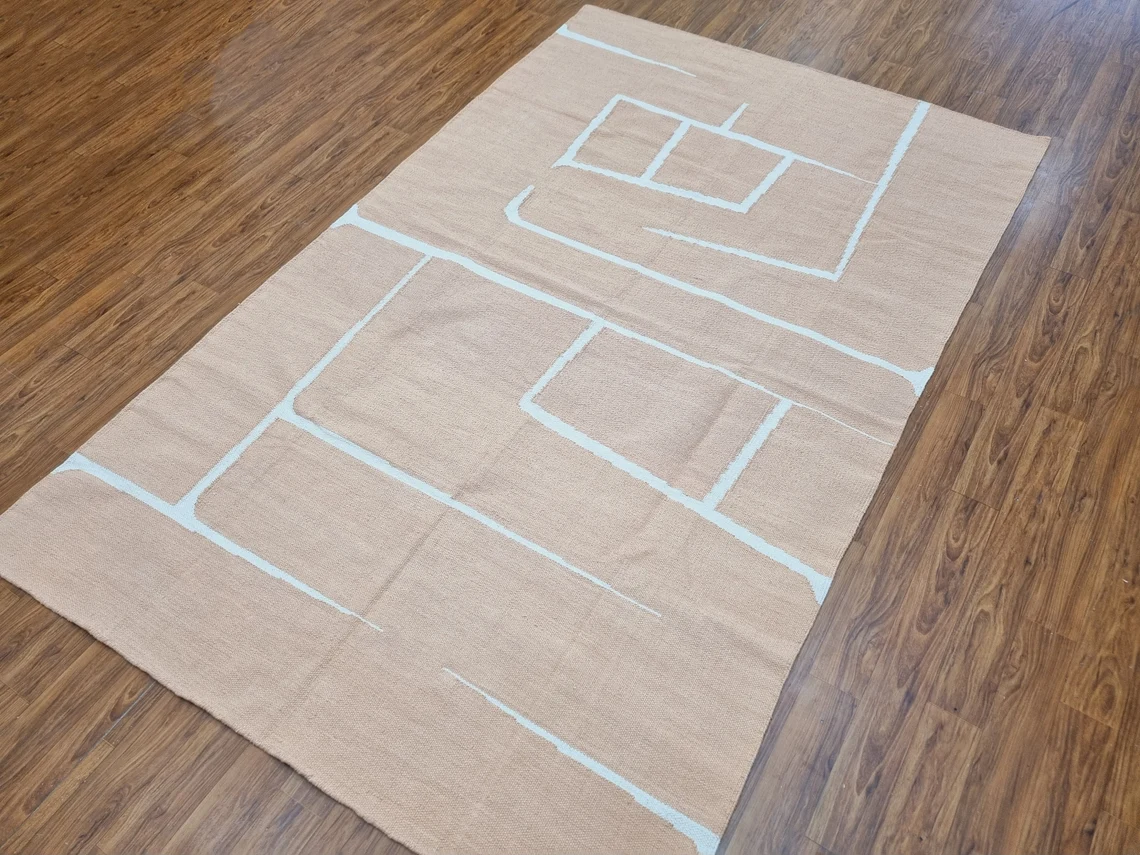 Identique à l'image