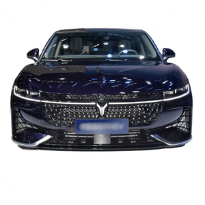 รถยนต์พลังงานใหม่ระดับพรีเมียม PHEV ปี 2025 รุ่นซีดาน 4 ประตู 5 ที่นั่ง แบบปลั๊กอินไฮบริด ระยะทางวิ่ง 401-500 กม. สำหรับขาย - Product Image 1