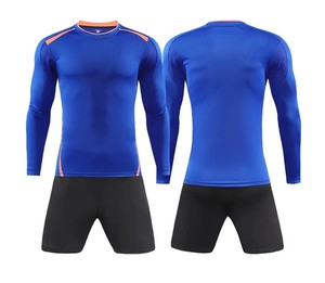 Conjunto de Uniforme de Fútbol para Hombre de Secado Rápido, Diseño Sublimado Personalizable para Equipos, Ropa Deportiva para Adultos - Product Image 4