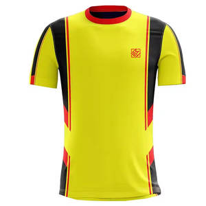 Camiseta de fútbol transpirable de secado rápido de alta calidad con logotipo personalizado Ropa de entrenamiento cómoda a un precio - Product Image 1