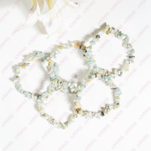 สร้อยข้อมือหินอะมาโซไนต์ธรรมชาติทรงไม่สม่ำเสมอจาก Anshul Impex สินค้าขายดี สำหรับทุกเพศทุกวัย เหมาะสำหรับการบำบัดรักษา คริสตัลบำบัด ทำสมาธิ และแฟชั่น - Product Image 2