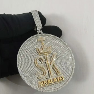 จี้ฮิปฮอปประดับเพชรทรงกลมเคลือบเงิน VVS Moissanite 925แข็งตามสั่ง - Product Image 1