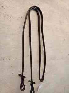 Strong and Comfortable Leather Horse Reins for Daily Riding and Equestrian Training - Product Image 4