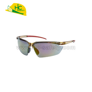 Gafas de Seguridad Envolventes de Policarbonato X6 para Técnicos de Laboratorio, Lentes Transparentes Antivaho, Resistentes a los Arañazos, Piezas Nasales Ajustables - Product Image 3