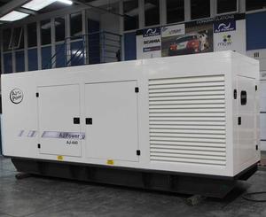 Generador Silencioso de Bastidor Abierto Serie 7 AJ Power AJ615S, 280kVA-770kVA, 50/60Hz, Voltaje Nominal 220V, Velocidad 1800 RPM, Control Remoto Automático - Product Image 4