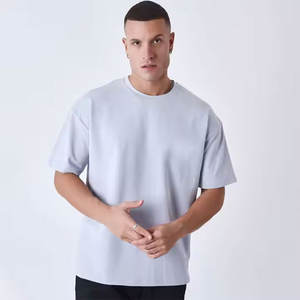 Vente en gros de T-shirt unisexe de luxe vintage 100% coton avec motif à carreaux, écologique et respirant, impression de logo personnalisé pour hommes - Product Image 2