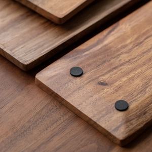 Plato de madera de acacia hecho a mano para servir café, té, frutas y aperitivos, bandeja multiusos para cocina, comedor, entretenimiento - Product Image 5