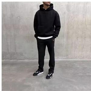 Chándal de entrenamiento liso personalizado al por mayor, chándal profesional, chándal de alta calidad, ropa de calle, chándal para hombre - Product Image 1