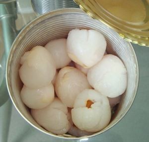 Litchi en conserve en gros en vrac au sirop avec douceur naturelle Qualité d'exportation du Vietnam Idéal pour les grands marchés - Product Image 2