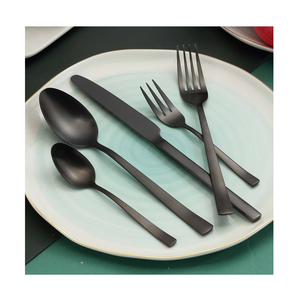 Livraison rapide Restaurant Hôtel En Acier Inoxydable Dîner Cuillère Noir Mat Cuillère En Acier Inoxydable Mariage Couverts Ensembles - Product Image 1